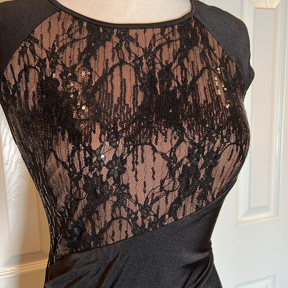 Anne Klein black dress with lace and sequin top and ruching SZ 6 - Picture 2 of 9